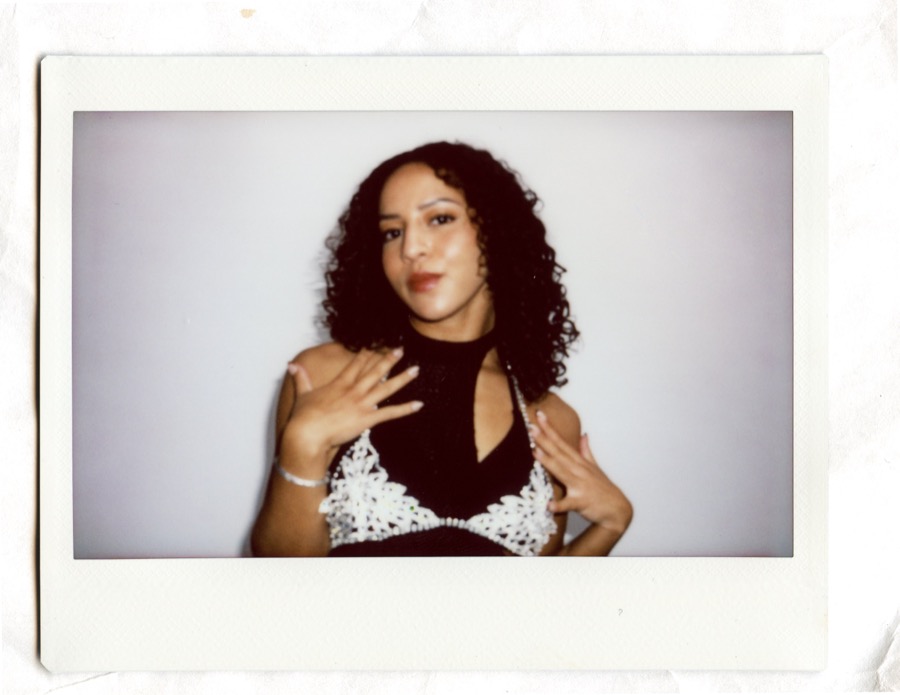 Polaroid shot by Jinko