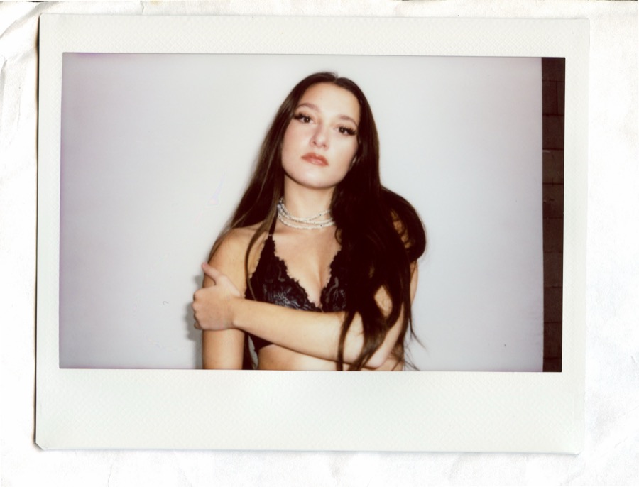 Polaroid shot by Jinko