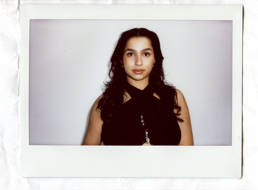 Polaroid shot by Jinko