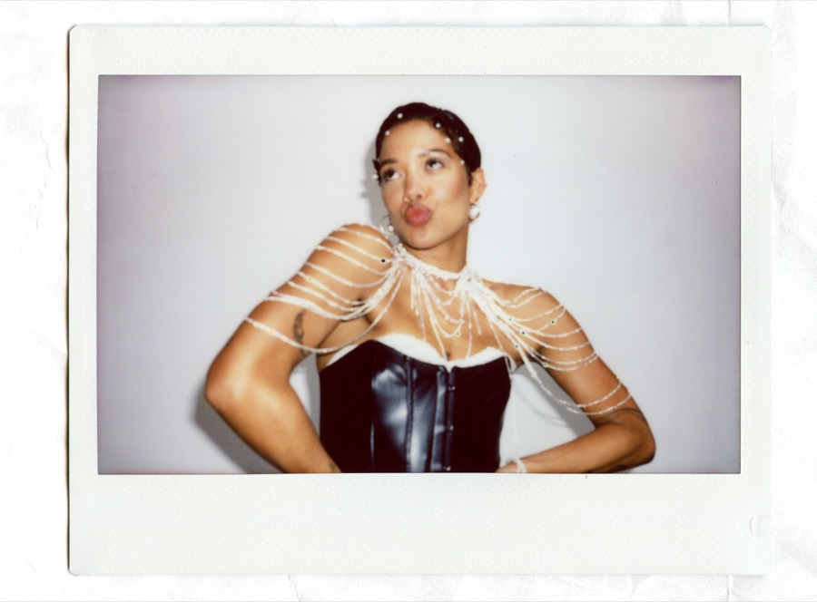 Polaroid shot by Jinko